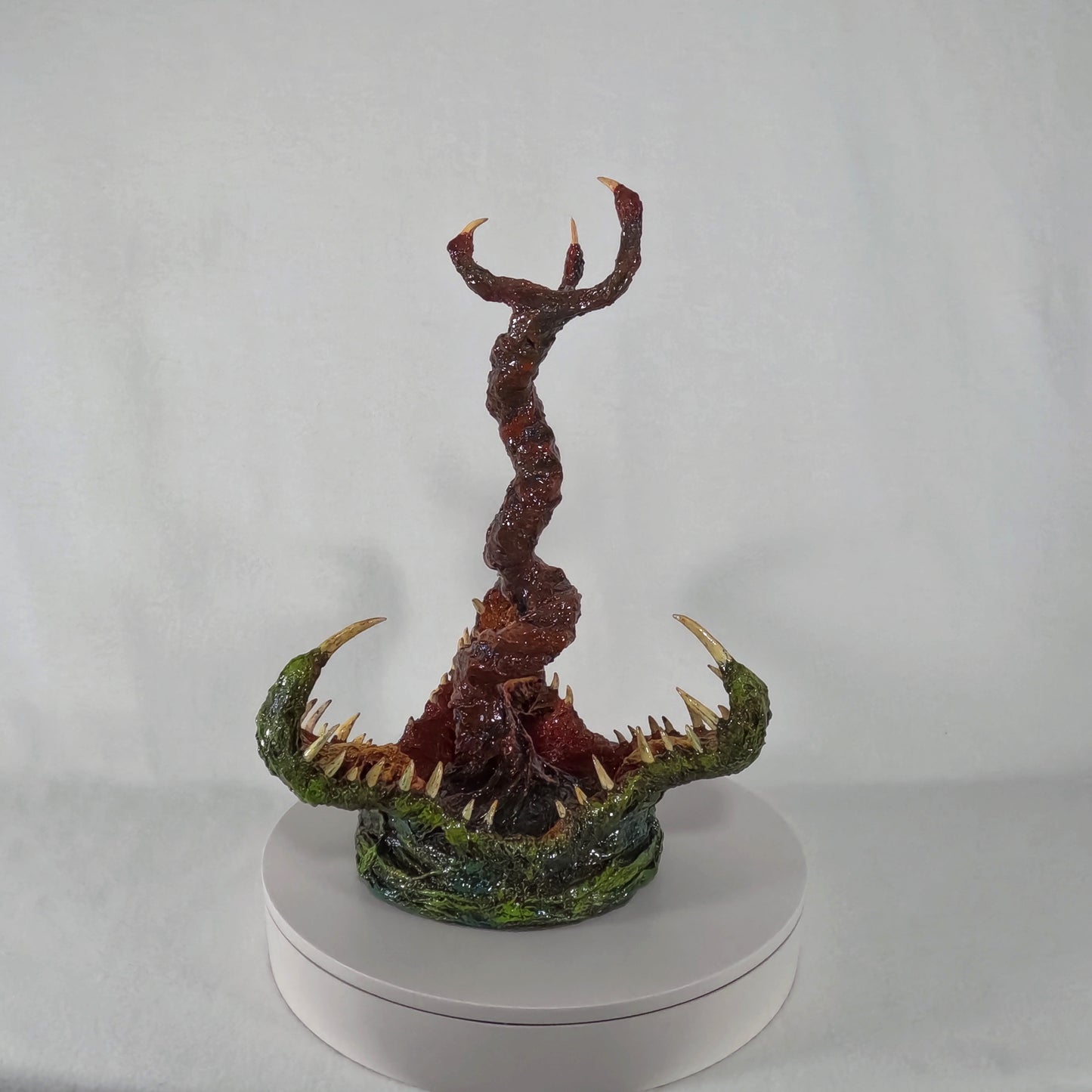 Serpent Maw Plant