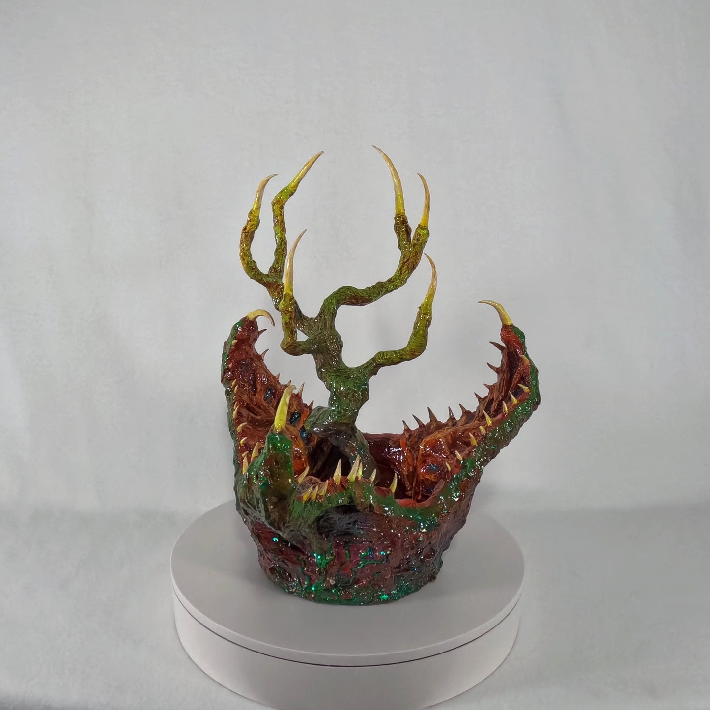 Tree Tongued Cannibal Cabbage
